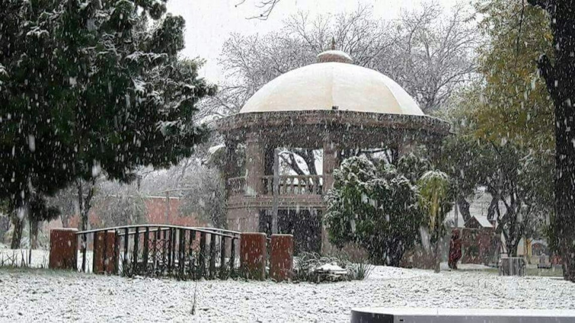 Reportan nevadas en norte del país