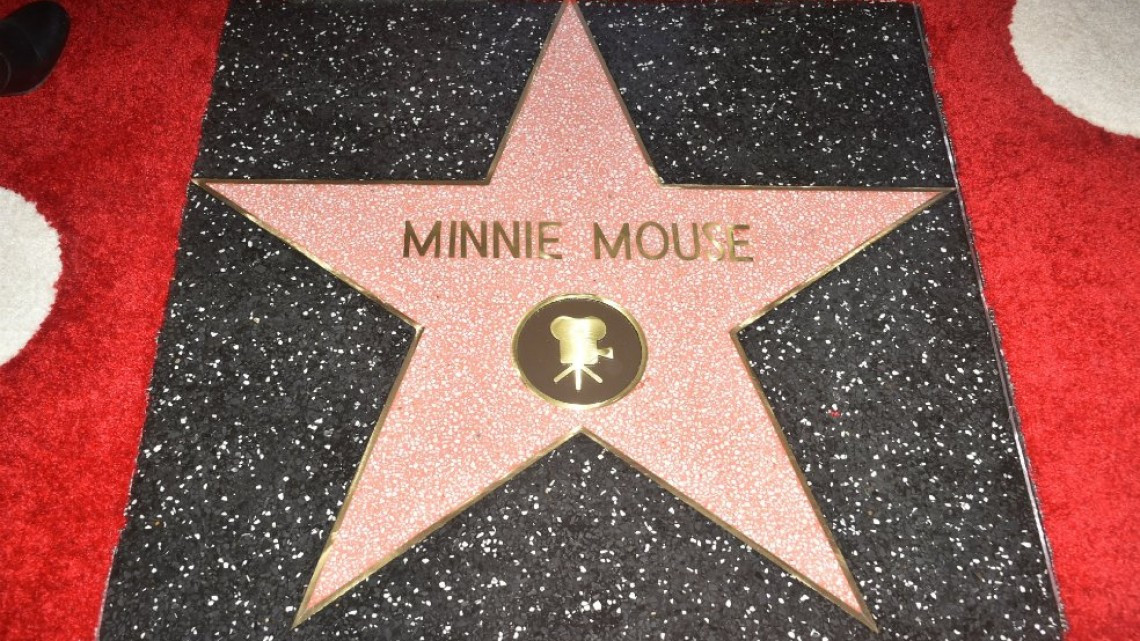 Minnie Mouse recibe su estrella en el Paseo de la Fama 