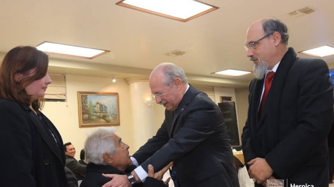 Realizan VII Entrega de reconocimientos al mérito periodista y ciudadano