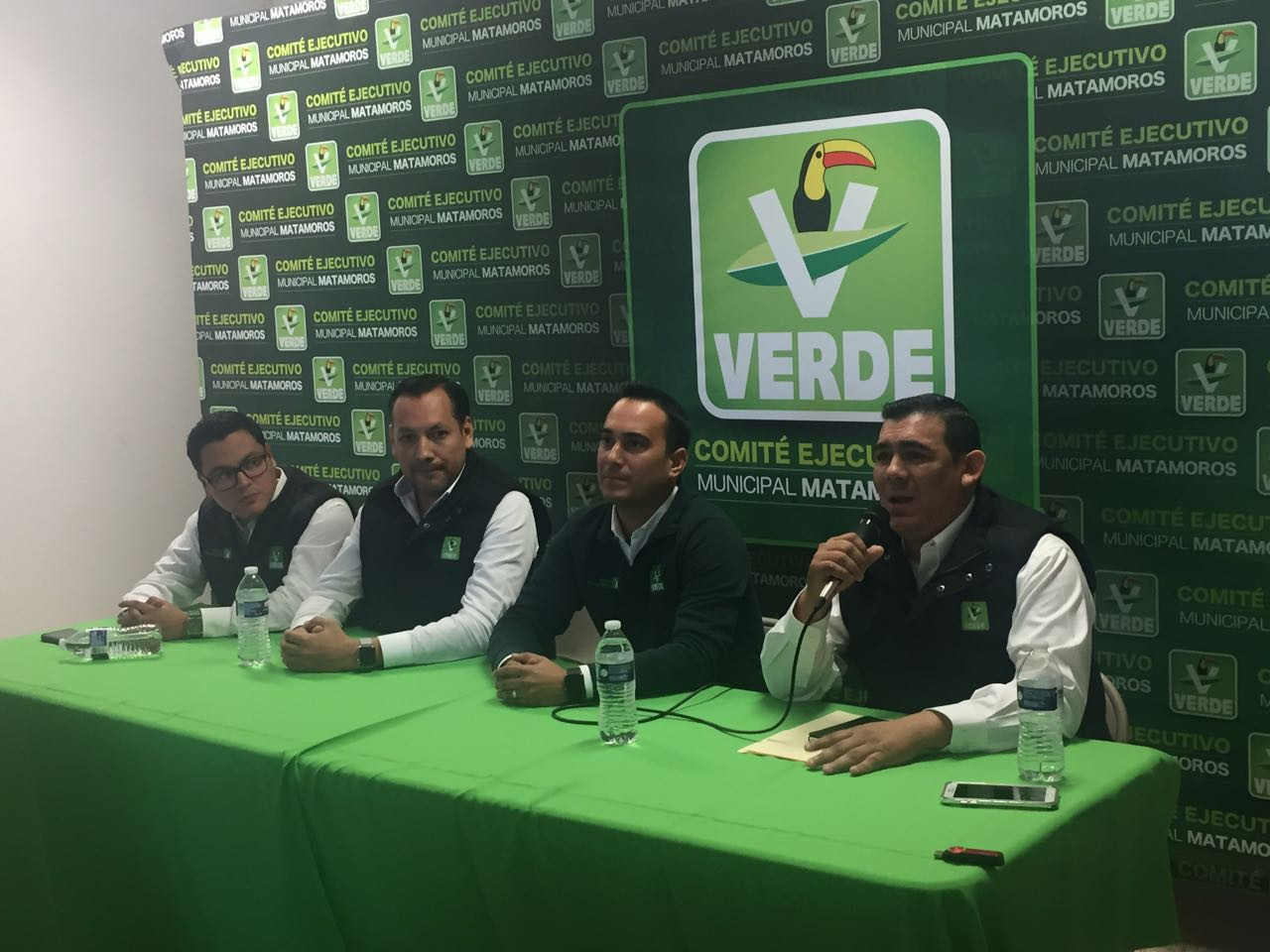 Emilio Castañeda llega a reforzar al PVEM