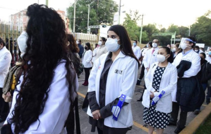 Empresarios no confían que se cumplan etapas de vacunación