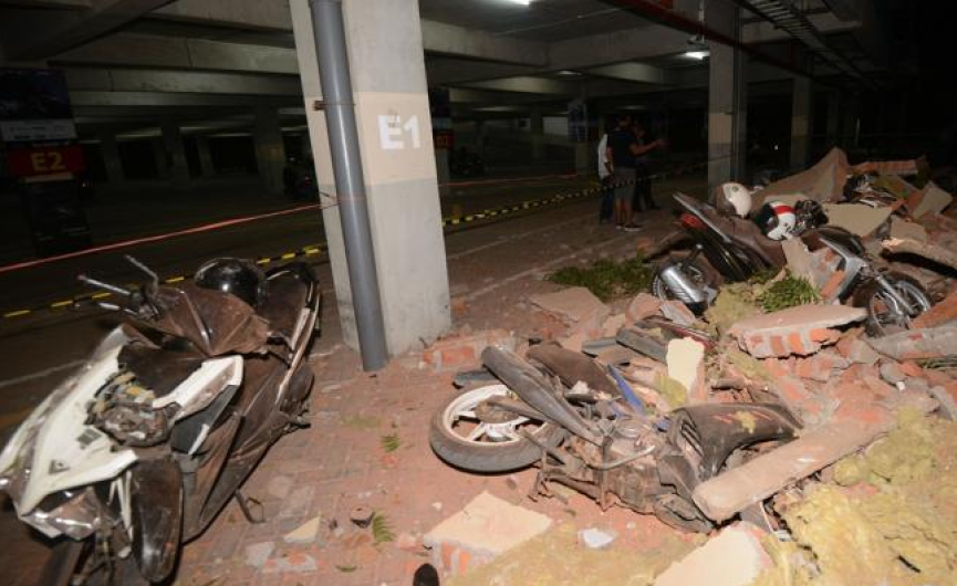 Aumenta la cifra a 82 tras sismo de 7.0 en Indonesia