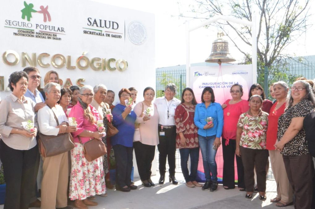 Tocan 98 tamaulipecas "Campana de la Victoria" tras vencer el cáncer