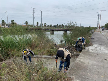 Coordinación de Servicios Públicos Primarios, realizan limpiezas para prevenir encharcamientos