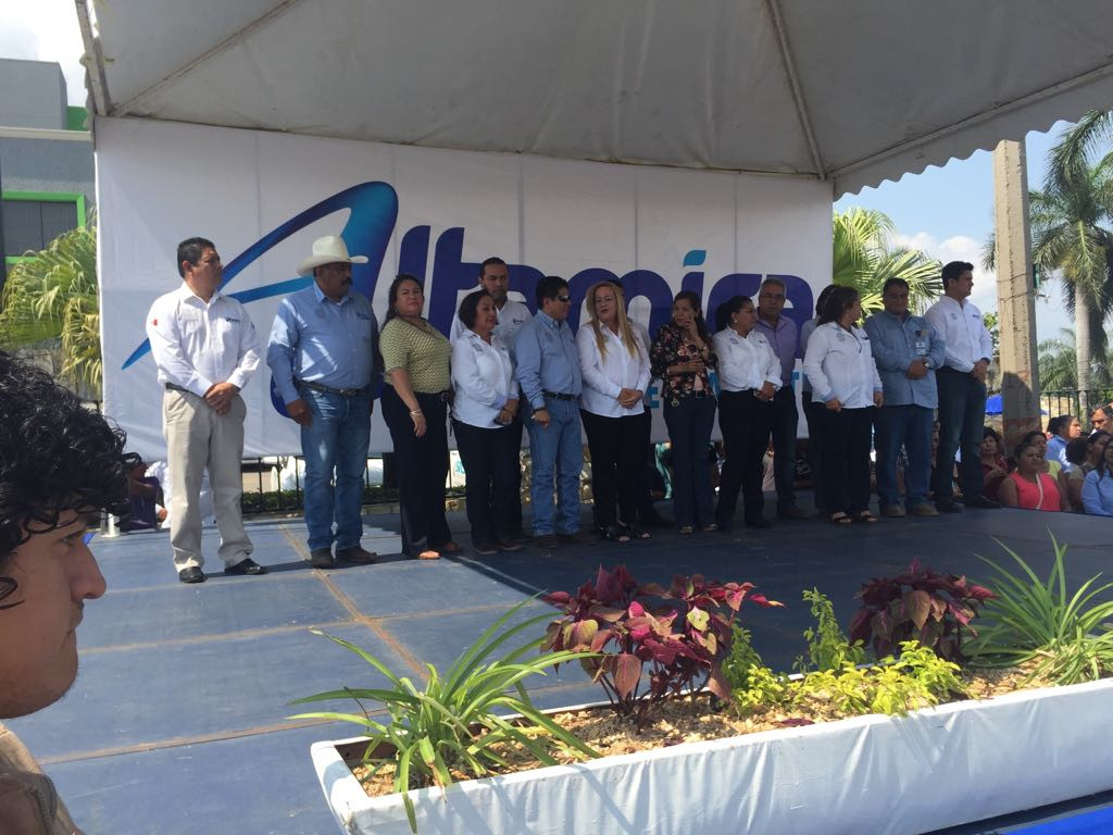 Inician trabajos de re encarpetado de la avenida de la industria.