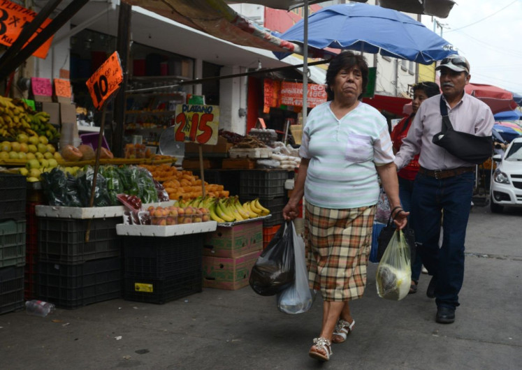 Buscan regular comercio ambulante desde la Constitución de la CDMX
