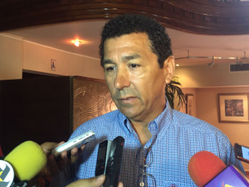 Gasolineros aceptan que no hay competencia de precios