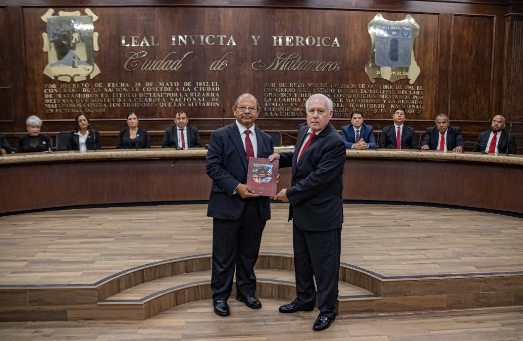 Alcalde Rubén Sauceda entrega informe del tercer año de gobierno