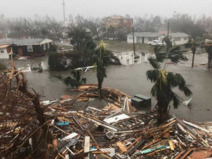 Piden a Trump declare Florida en estado de emergencia