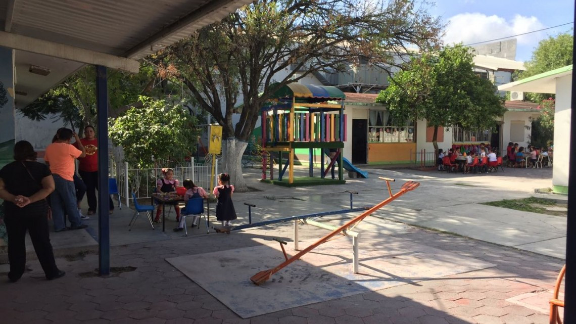 Explota transformador en jardín de niños en Matamoros