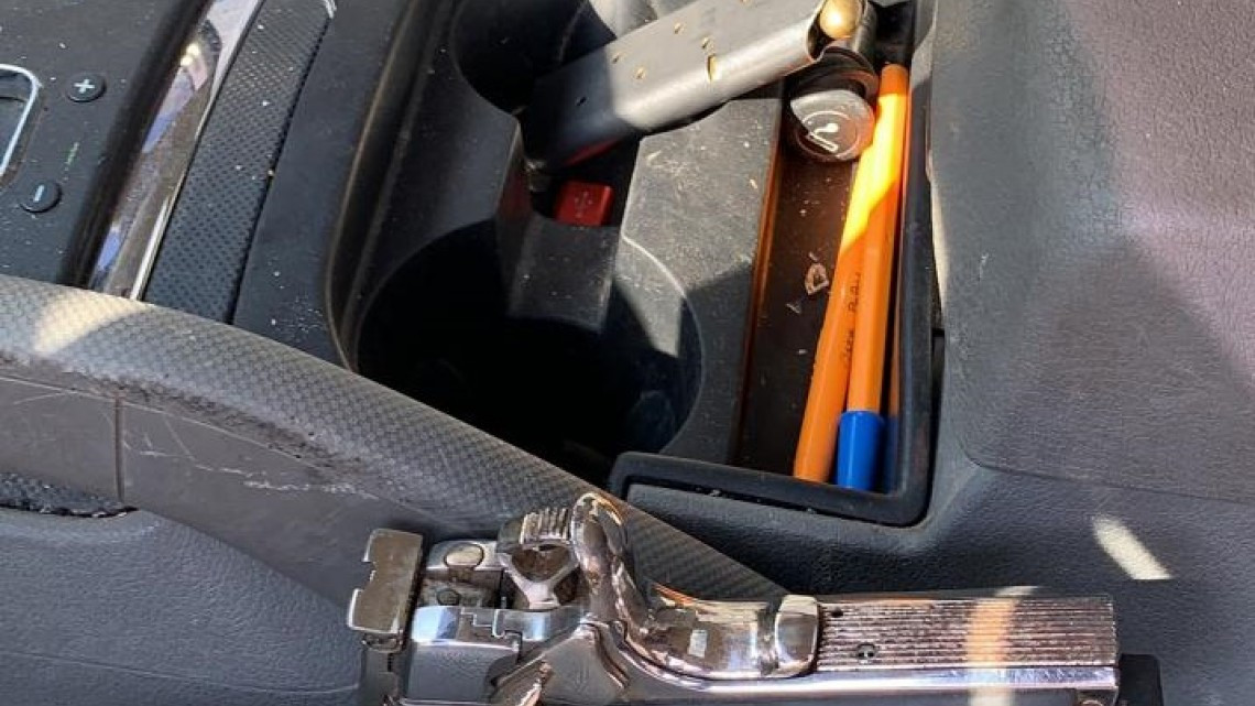 Secretaría de Seguridad Pública asegura camioneta y sustancias nocivas