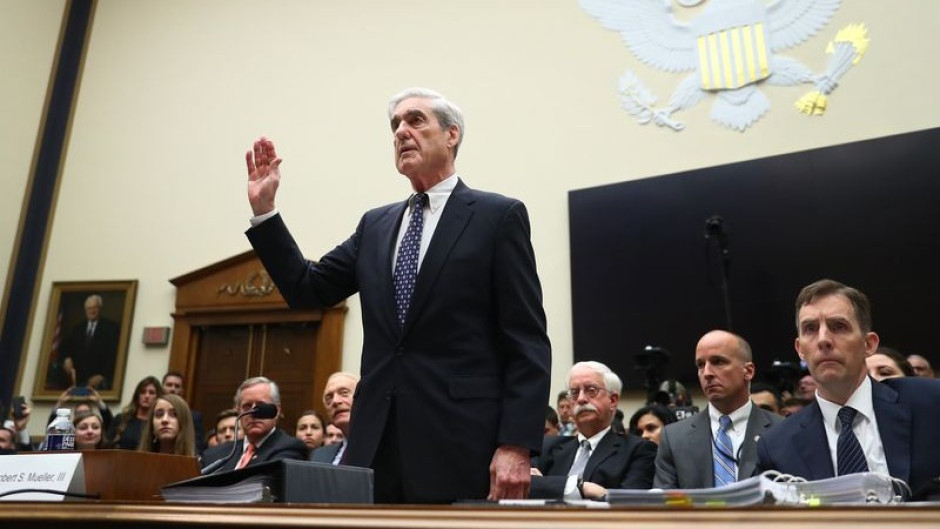Mueller da testimonio por investigación ante Congreso de EU