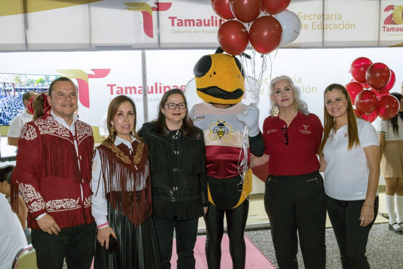 Presenta SET su oferta educativa en Feria Tamaulipas 2024