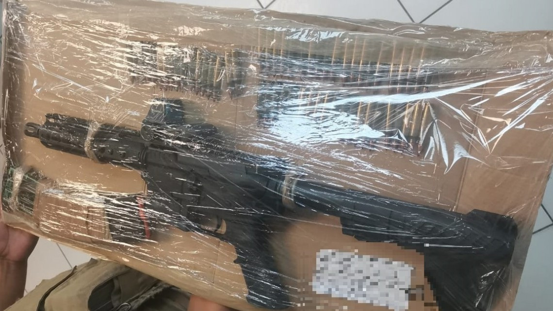 Secretaría de Seguridad Pública asegura camioneta y sustancias nocivas