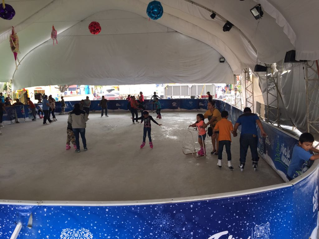 Turistas y visitantes reciben atención en los últimos días del año