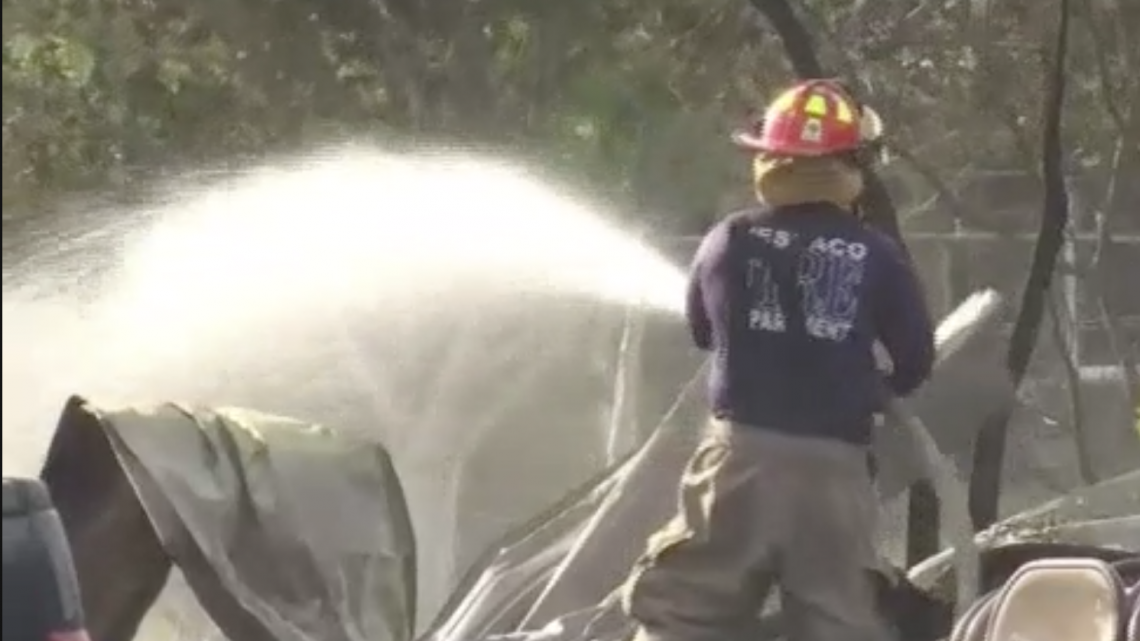Familia de Mercedes se queda sin nada tras incendio 