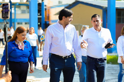 Muestra Alcalde Carlos Peña Ortiz apoyo a familias afectadas por explosión 