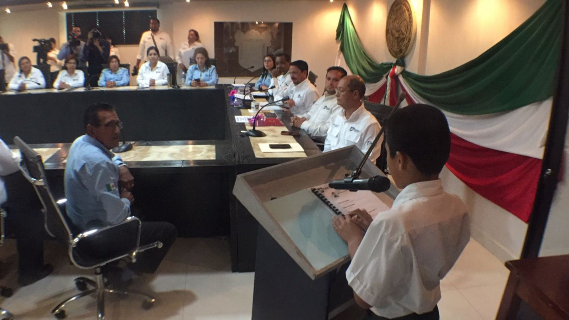 Javier Mata Castellanos fue elegido presidente de Madero por un día