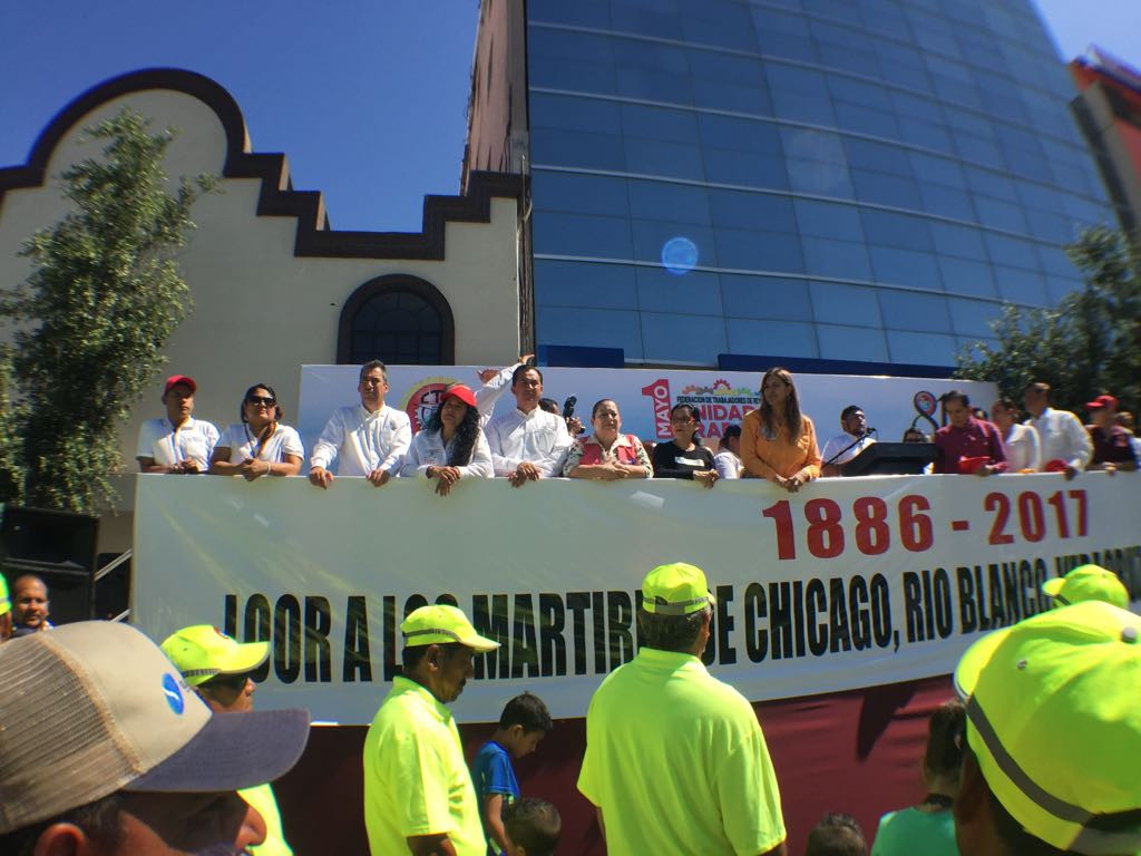 Seguridad y vivienda digna claman obreros