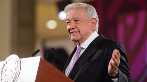 A México le va a ir mejor ahora que gobierne una mujer: AMLO