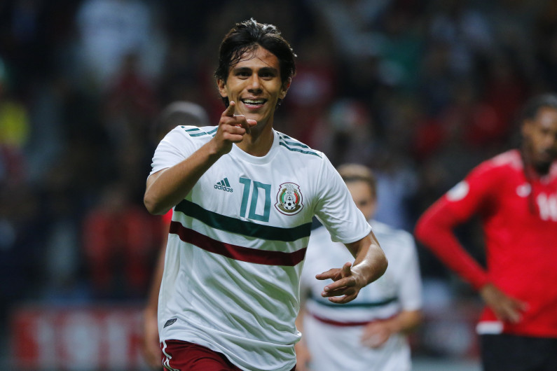 México vence 2-0 a Trinidad y Tobago