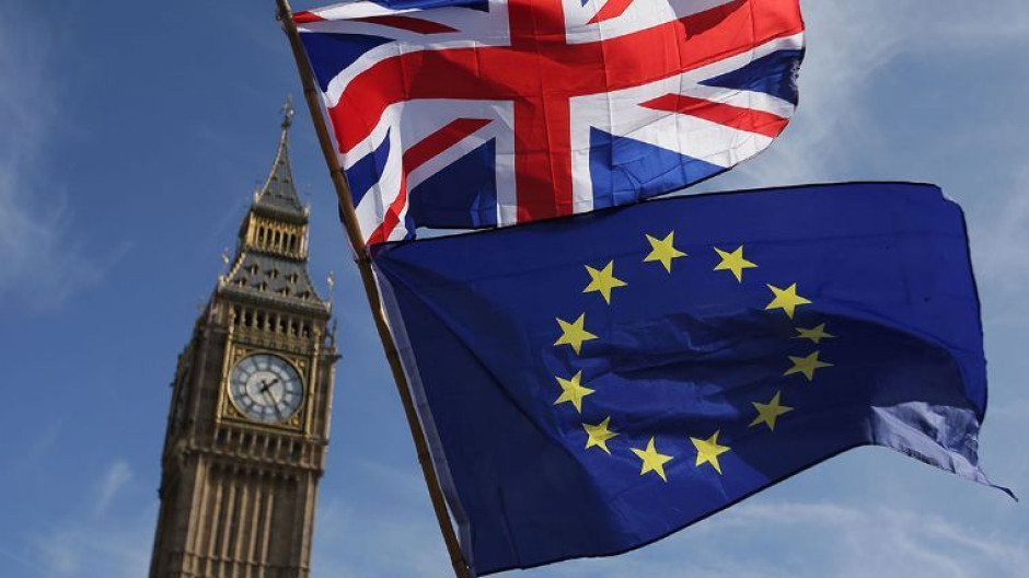 Parlamento británico aprueba proyecto que evitaría un Brexit sin acuerdo