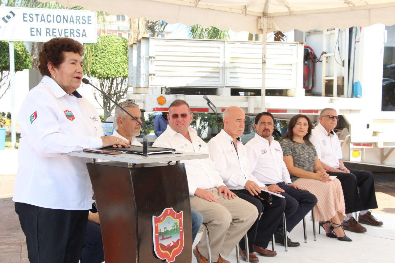 Inaugura alcaldesa proyecto de “Econtainer” en la API Tampico