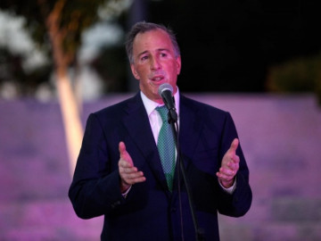 Anaya llega a la campaña después de una serie de traiciones: Meade