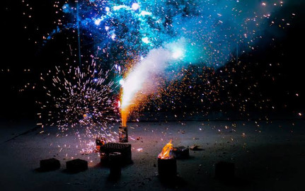 Pirotecnia ilegal explota en Los Ángeles, deja 17 heridos