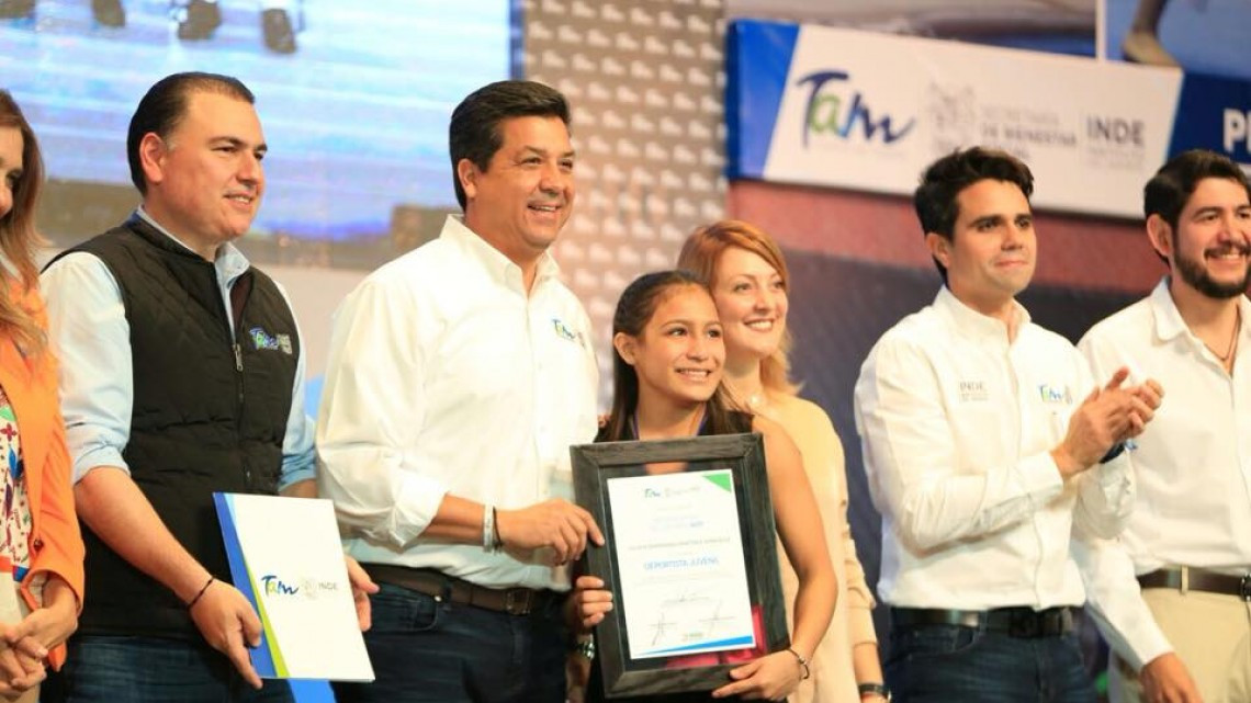 Entregan Premio Estatal del Deporte 2017