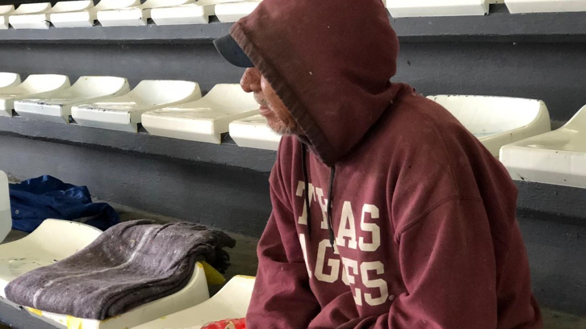 Atienden en albergue municipal a 36 personas por bajas temperaturas