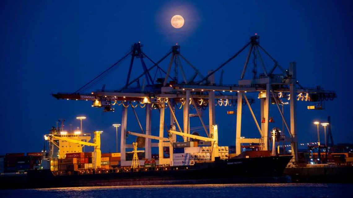 La impresionante luna llena que iluminó al mundo