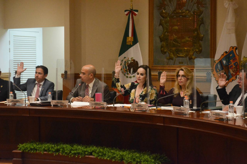 Presentan a los integrantes de la Comisión de la Verdad