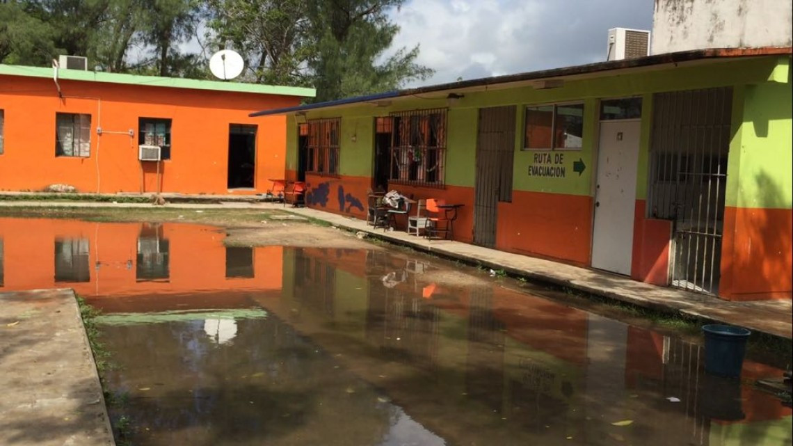 Continúan en albergues familias afectadas por inundaciones.