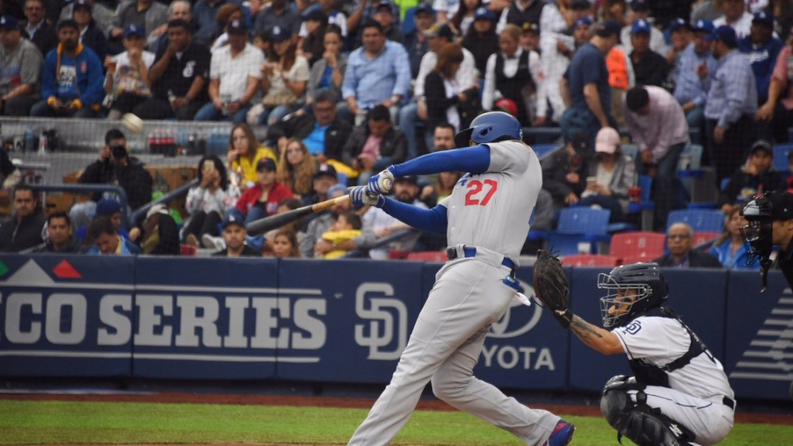 Padres iguala la México Series (1-1) al ganar a Dodgers 7-4