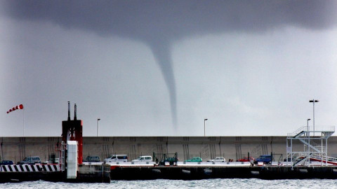 Tornados azotan el sur de EU