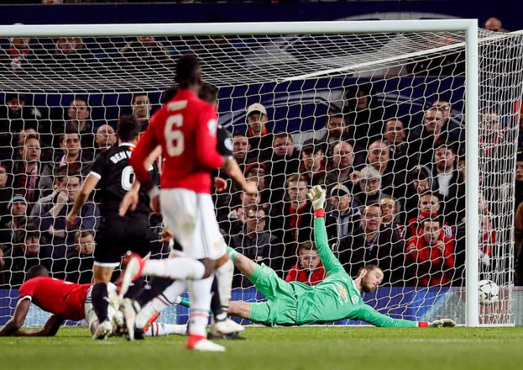 Sevilla elimina al Manchester United en Old Trafford