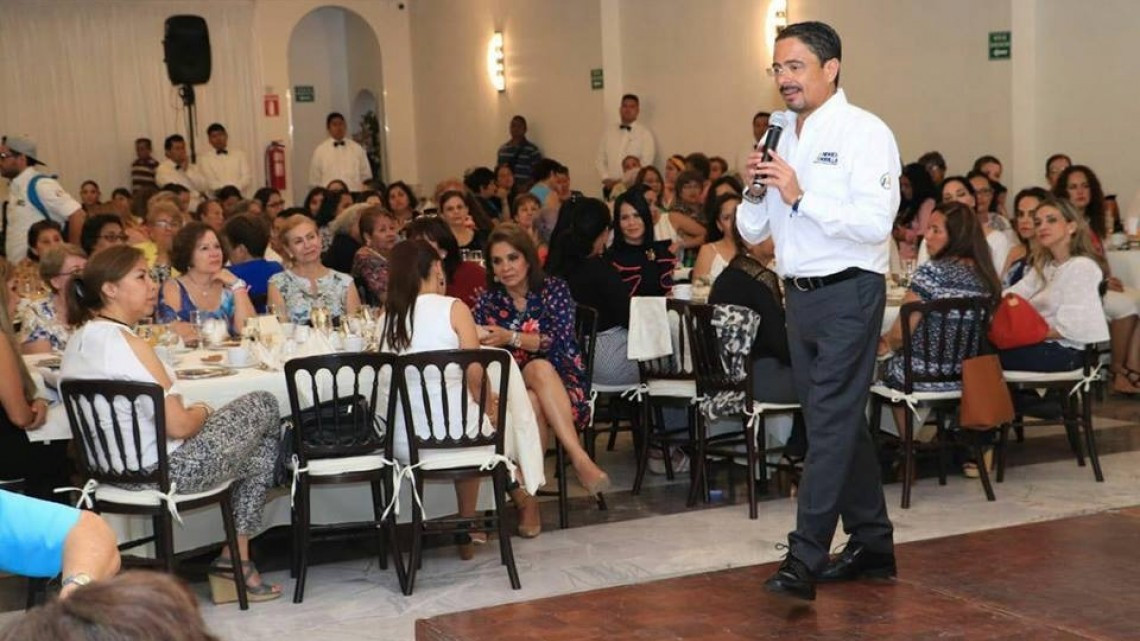 Andrés Zorrilla se reúne con mujeres y establece una alianza con verdaderas líderes de la región y Madero