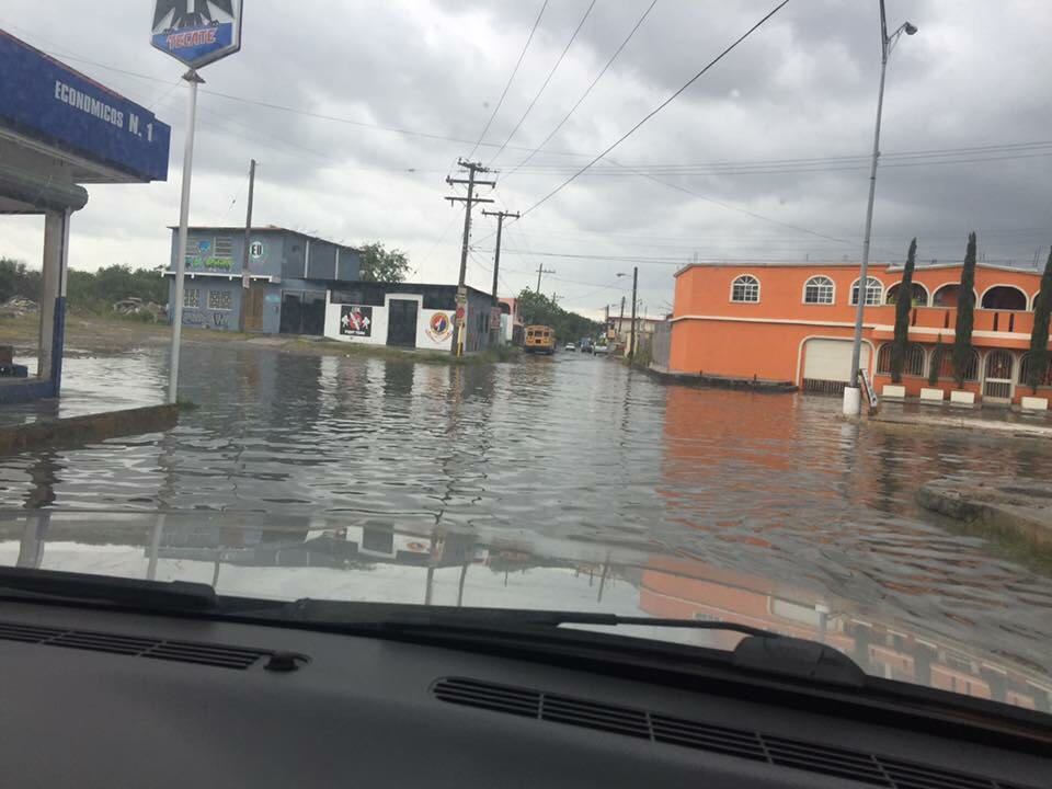 Lluvias dejan zonas inundadas en Matamoros