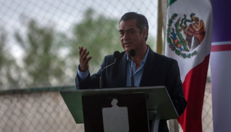 `El Bronco´ reúne 214 mil firmas y supera a independientes 