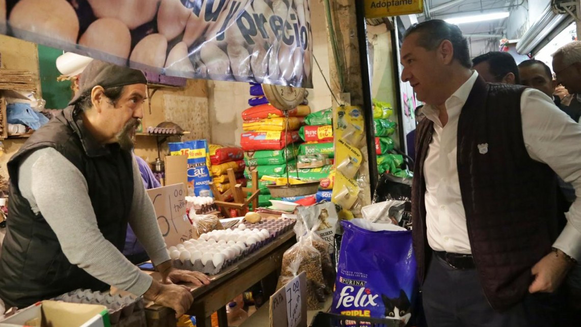 Remodelarán mercado municipal y van por rescate de plaza Isauro Alfaro Otero 