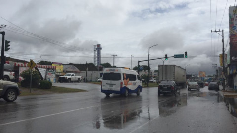 Lluvias constantes en sur del estado por depresión en el Golfo de México