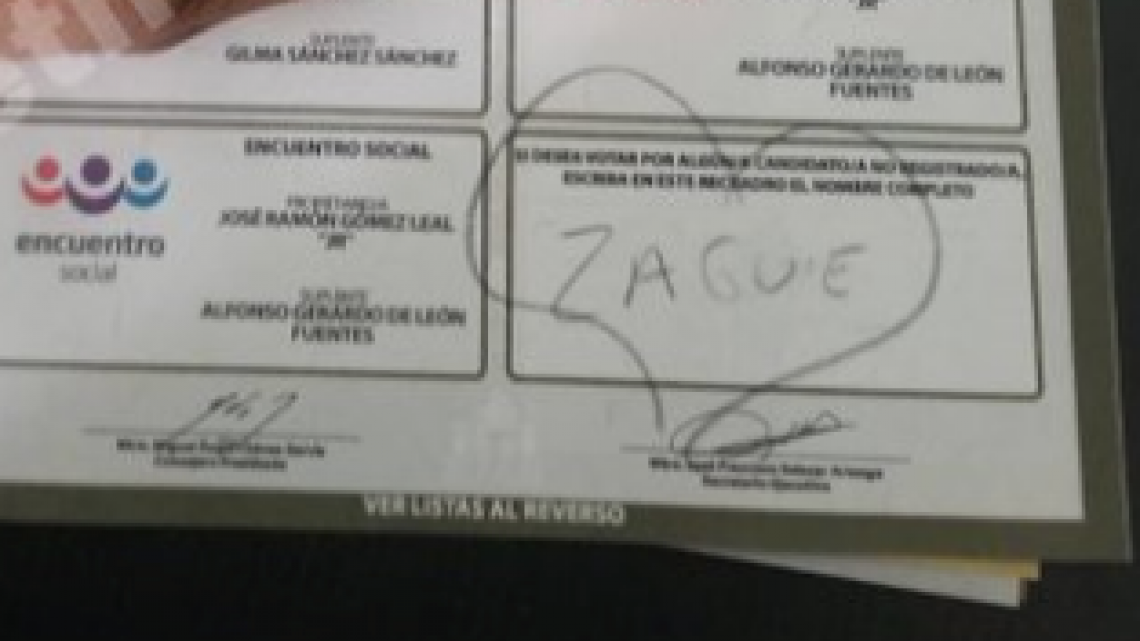 Los mexicanos hacen de las suyas en las boletas electorales