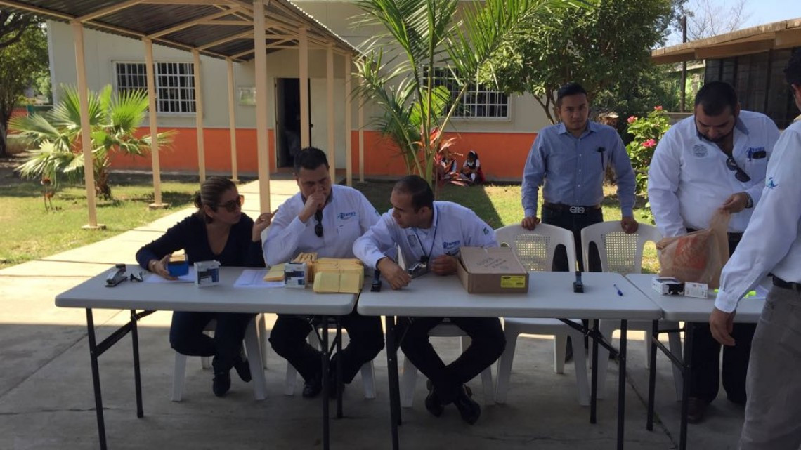 Entregan incentivos económicos municipales a estudiantes de Altamira