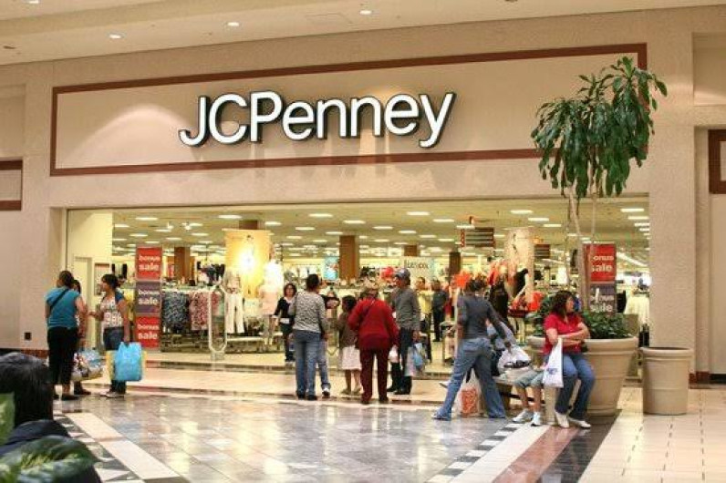 JCPenney en McAllen reabre tras recuperarse de huracán