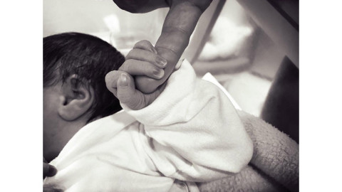 Laura G da a luz y lo comparte en redes sociales