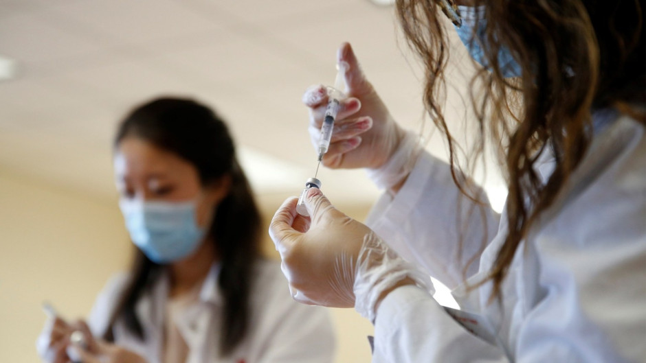 Anthony Fauci reconoce retrasos en la vacunación contra el COVID-19 