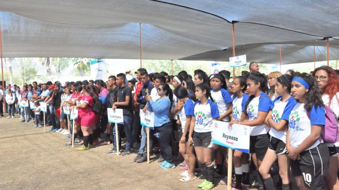 Realizan clausura del Torneo de fútbol “DIF te quiere bien”