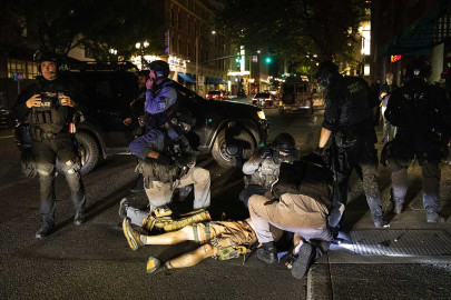 un muerto tras enfrentamiento entre partidarios de Trump y manifestantes en Portland