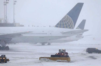 Cancela unos 30 vuelos en Francia por tormenta de nieve